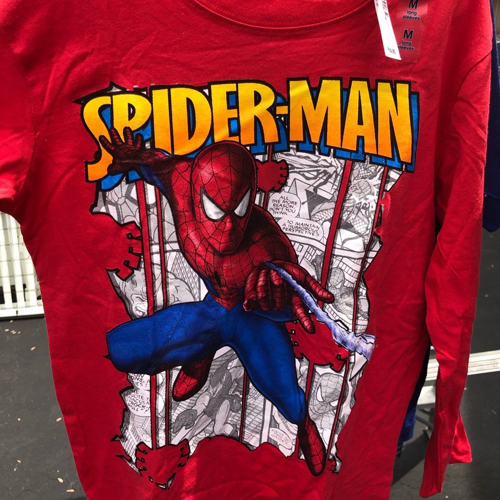 T-shirt.